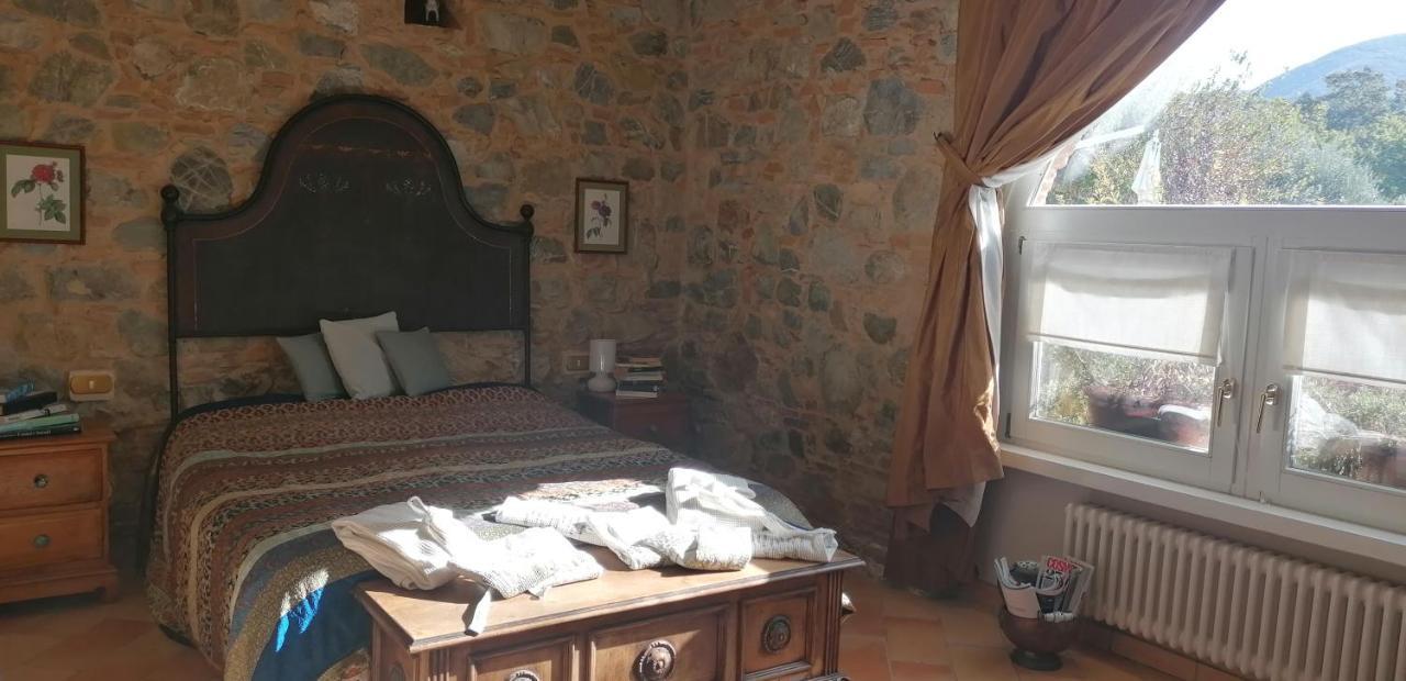 Agriturismo Podere Il Fornacino Santa Luce Exterior photo