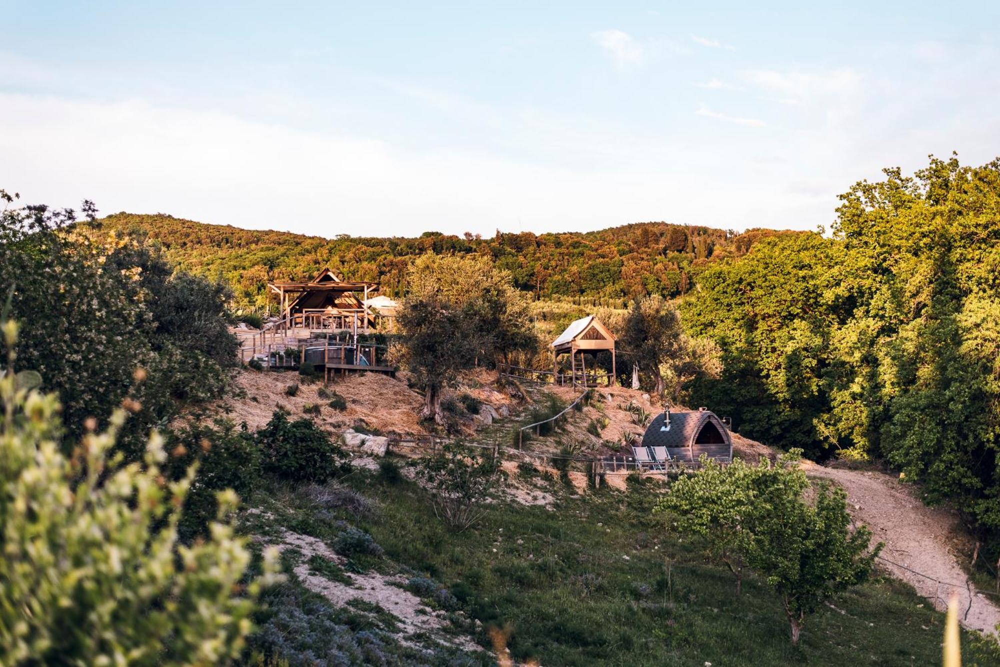 Agriturismo Podere Il Fornacino Santa Luce Exterior photo